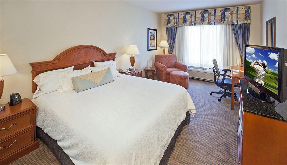 Hilton Garden Inn Ontario Rancho Cucamonga Pokój zdjęcie